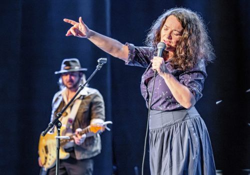 Meena Cryle & Chris Fillmore